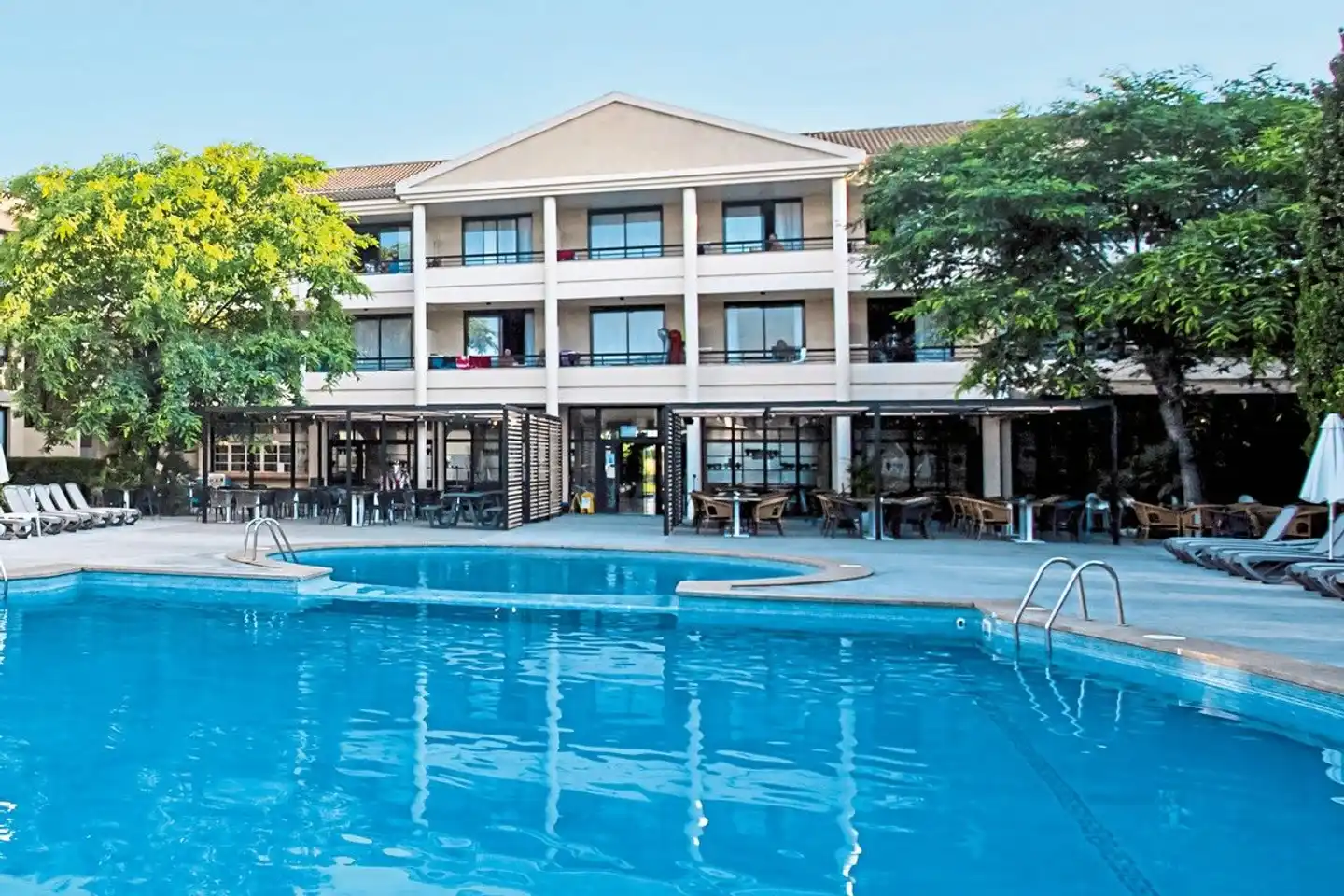 Bahia Pollensa Pool
