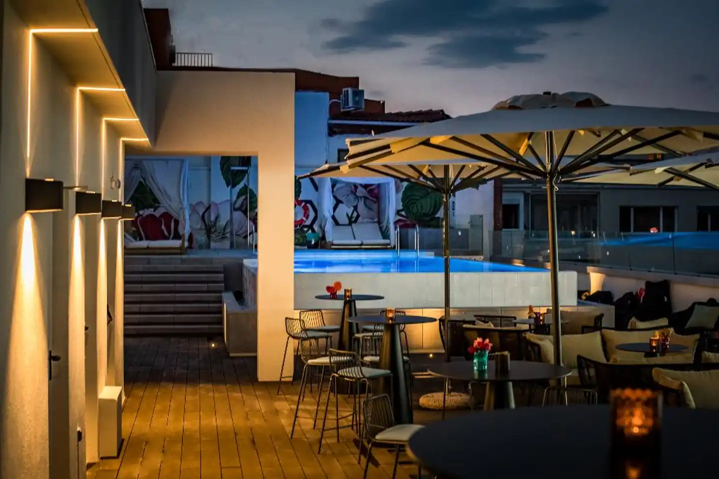 NYX Hotel Madrid by Leonardo Hotels Terrasse