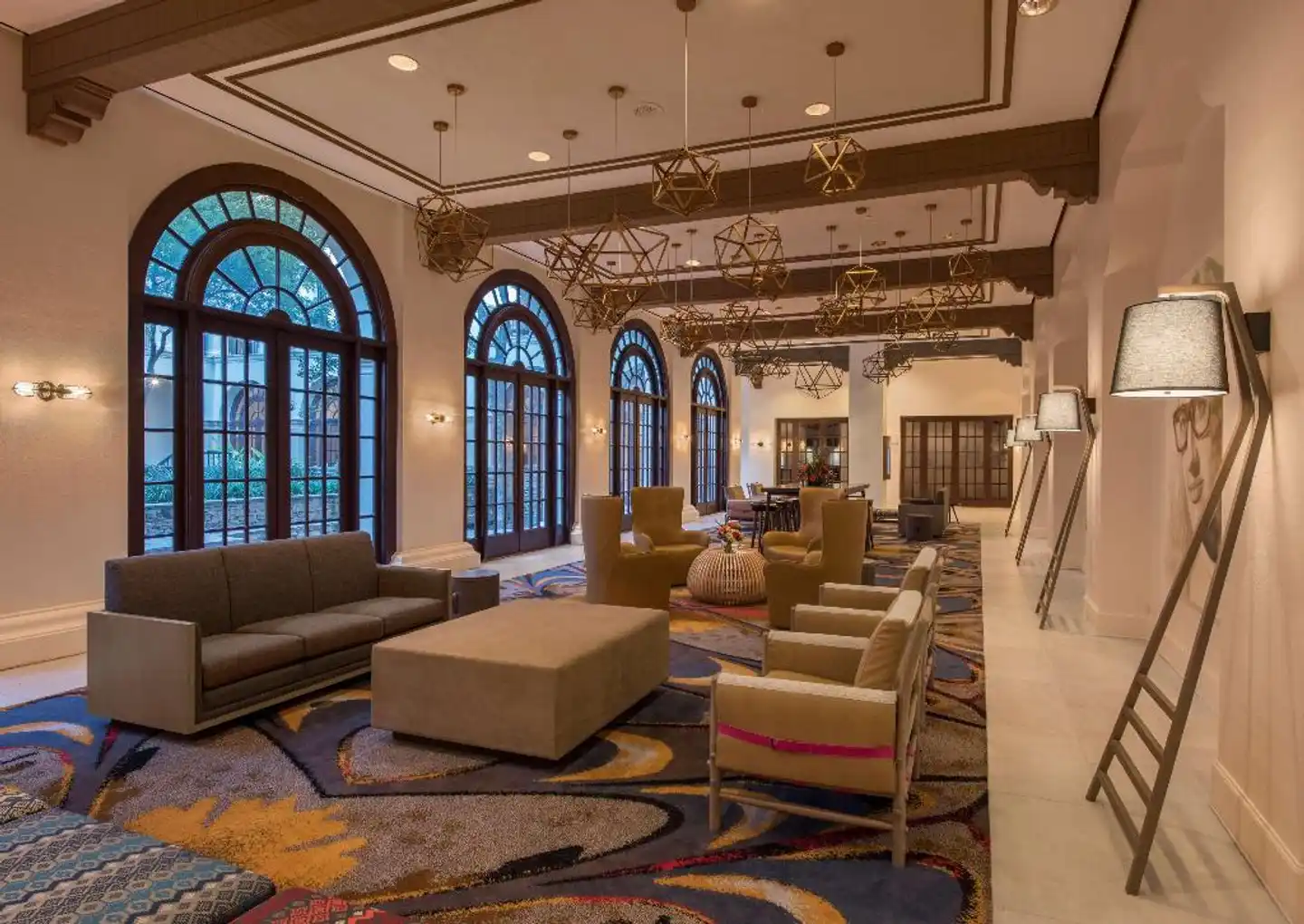 DoubleTree by Hilton Hotel Austin Lobby