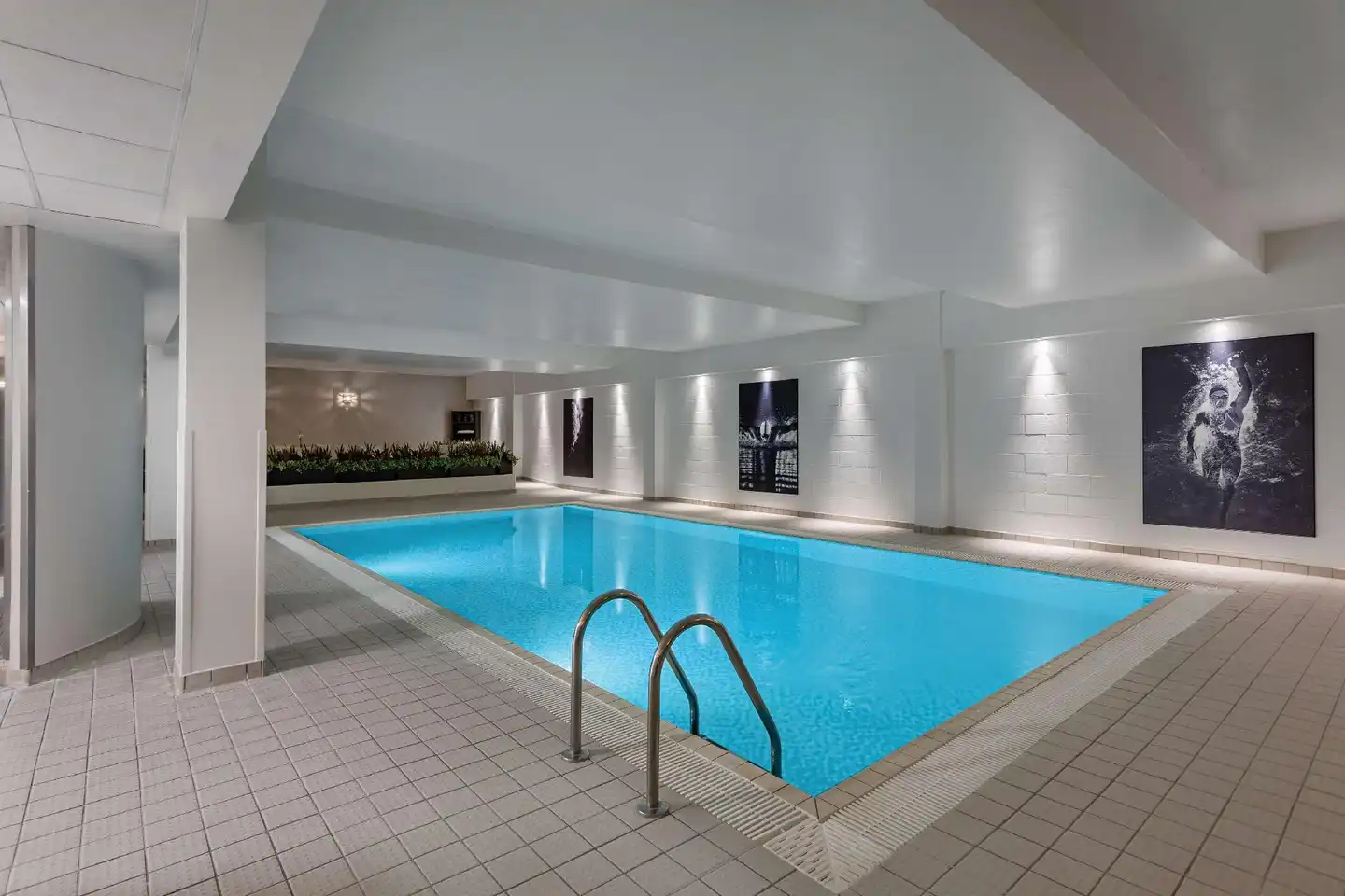 Radisson Blu London Stansted Airport Hallenbad