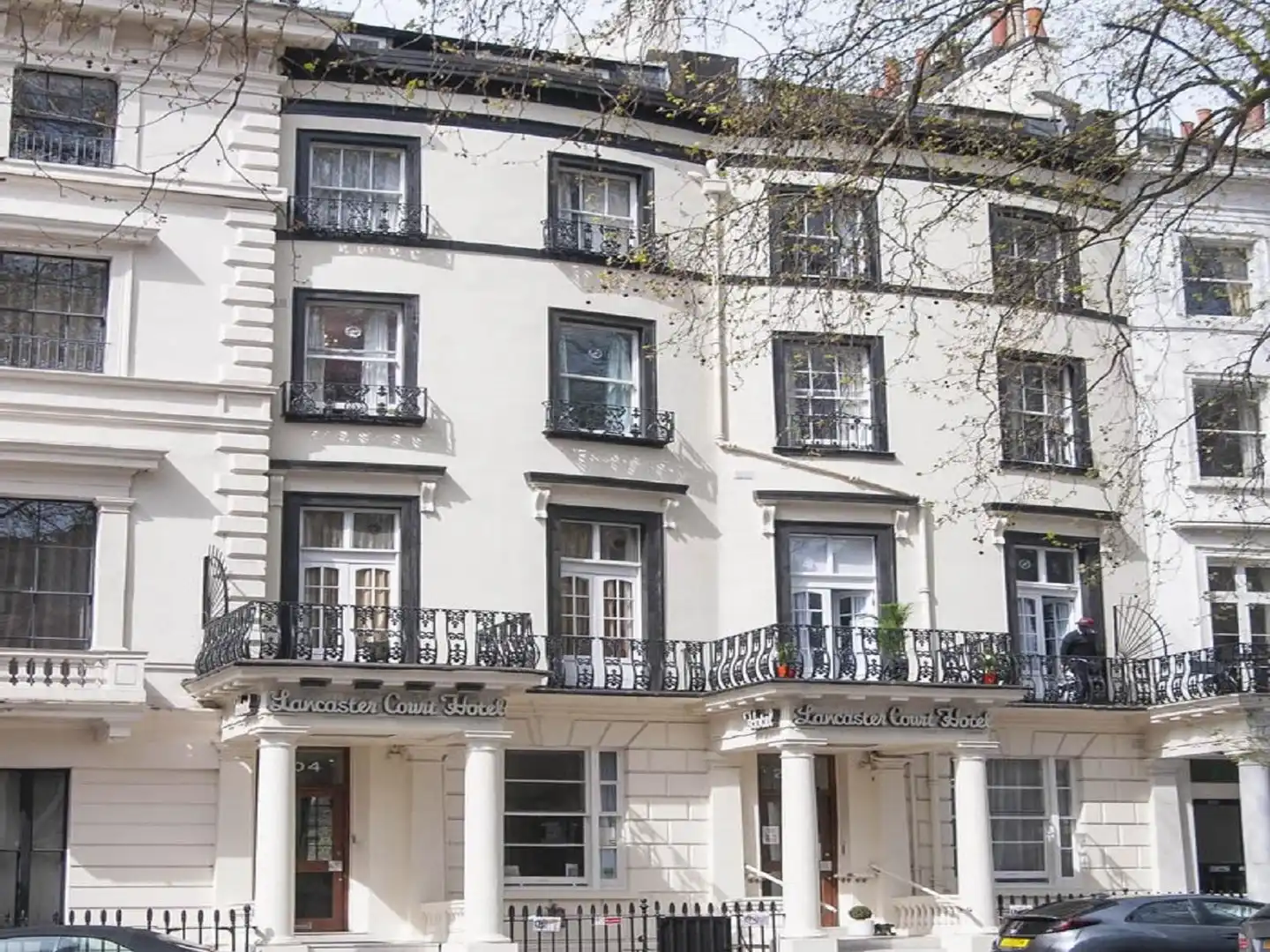 Lancaster Court Aussenansicht
