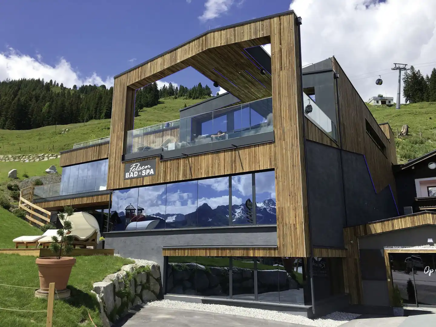 MY ALPENWELT Resort Aussenansicht