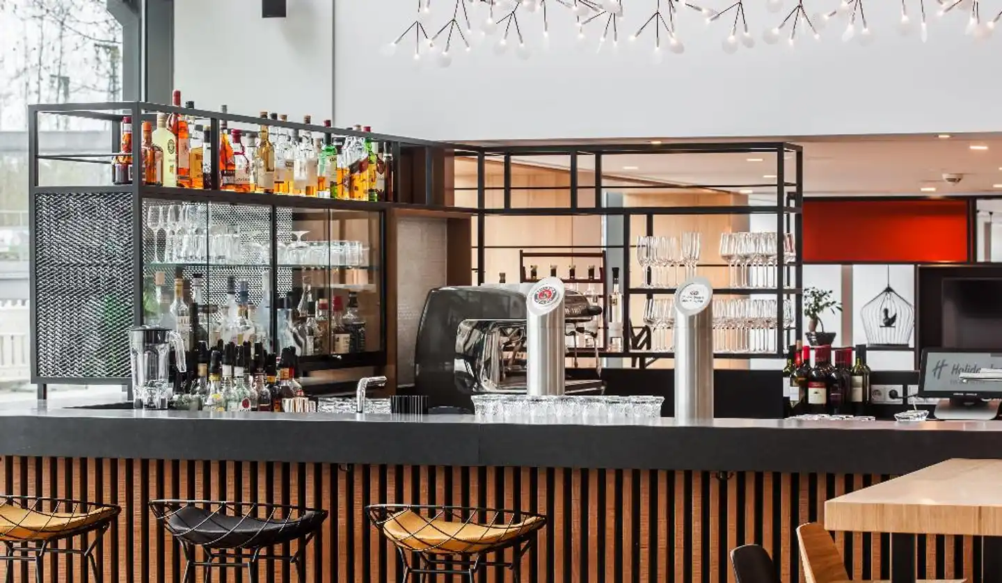 Holiday Inn Munich - Leuchtenbergring Bar