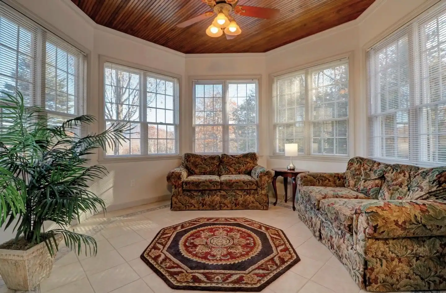 Nordic Village Resort Jackson Lobby