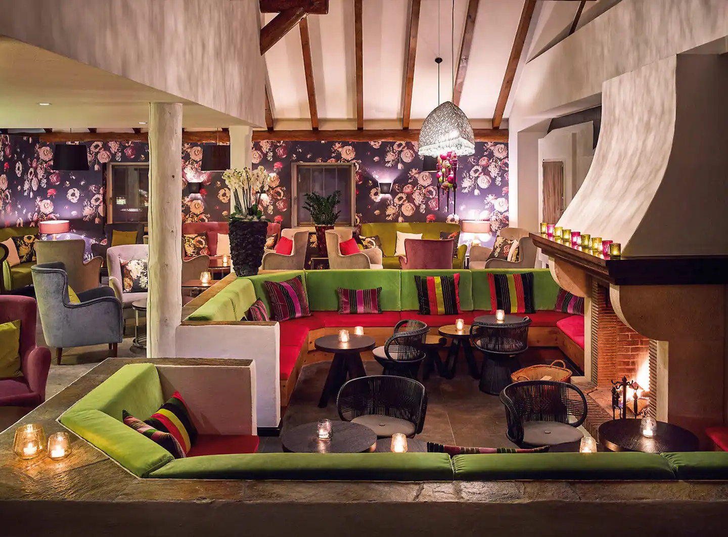 Giardino Mountain Lobby