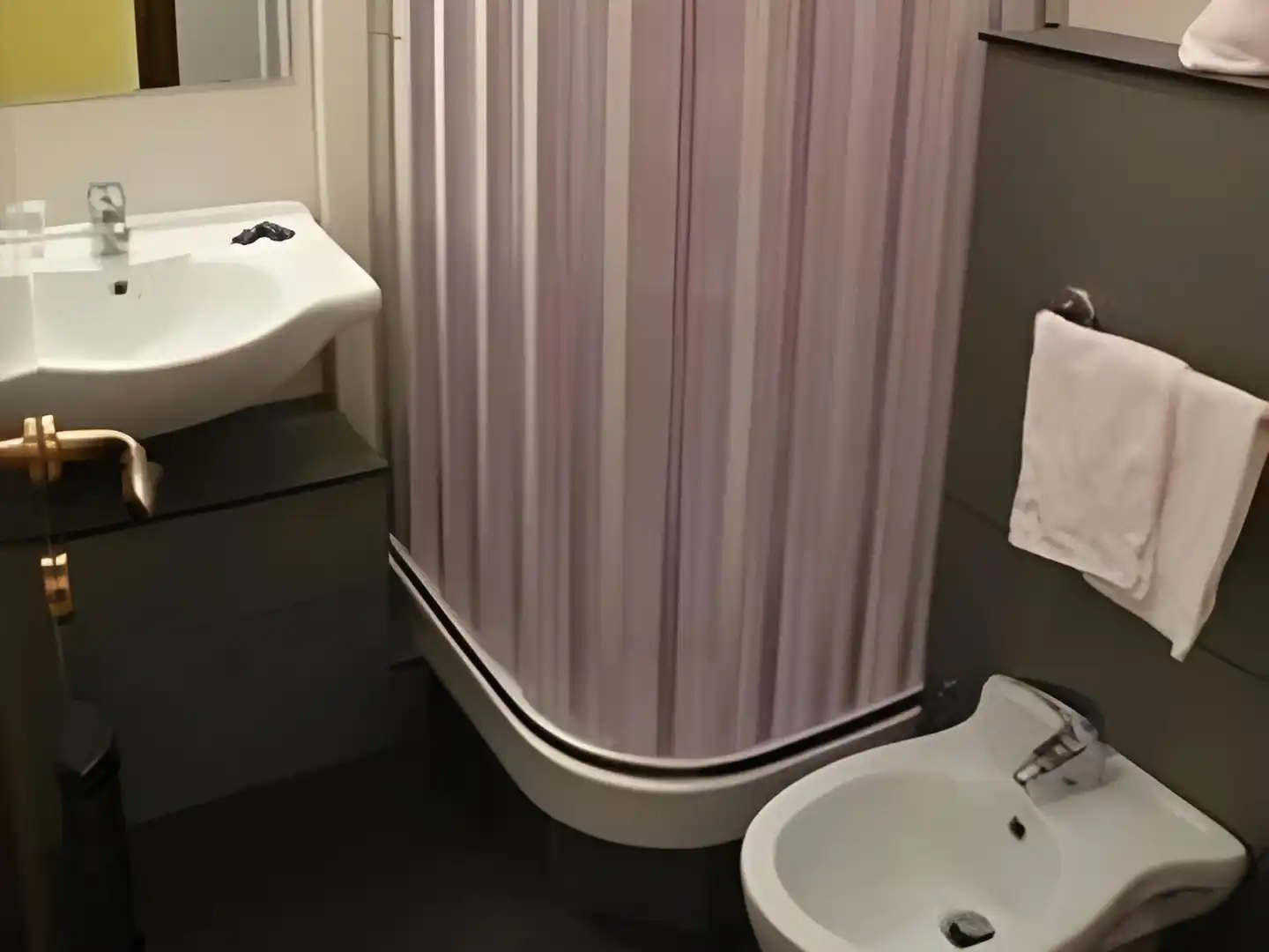 Via Palazzo Sanremo Badezimmer