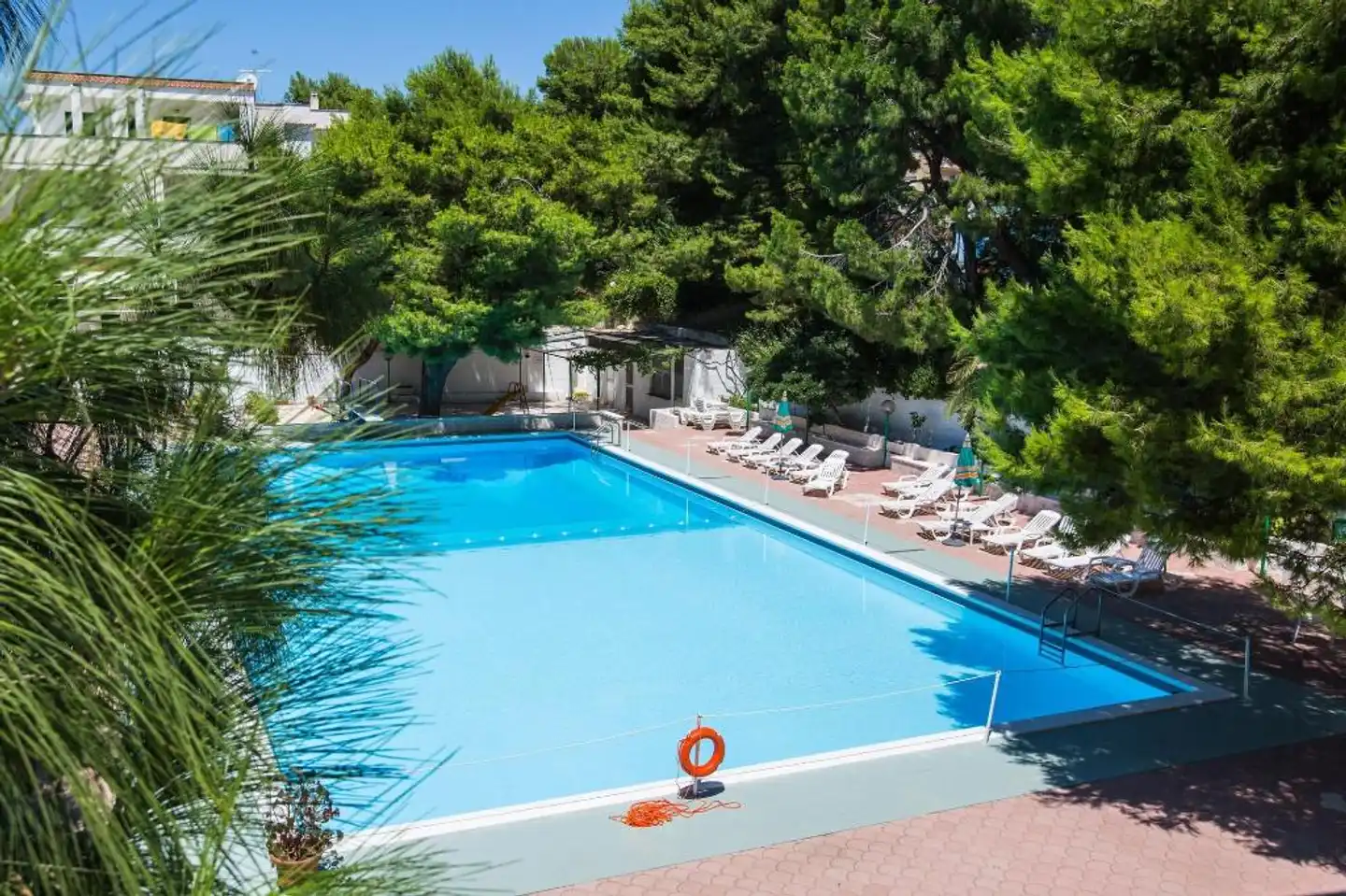 Mediterraneo Pool