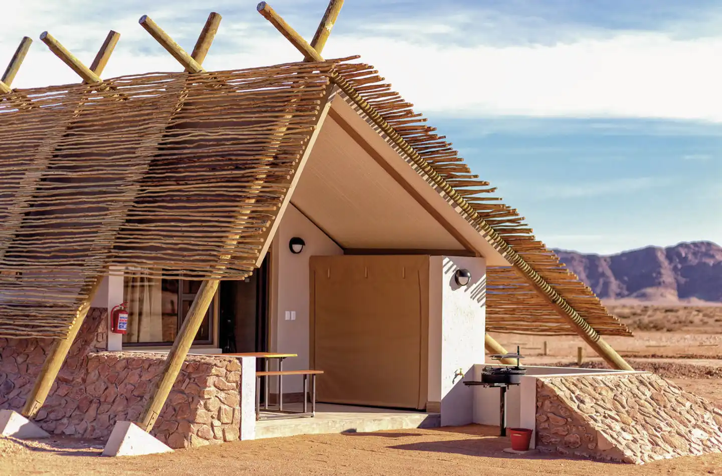 Desert Quiver Camp Aussenansicht