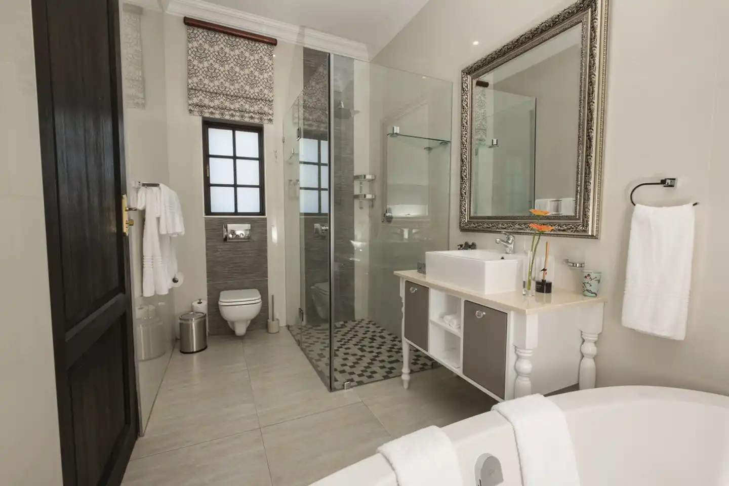 Ivory Manor Boutique Hotel Badezimmer