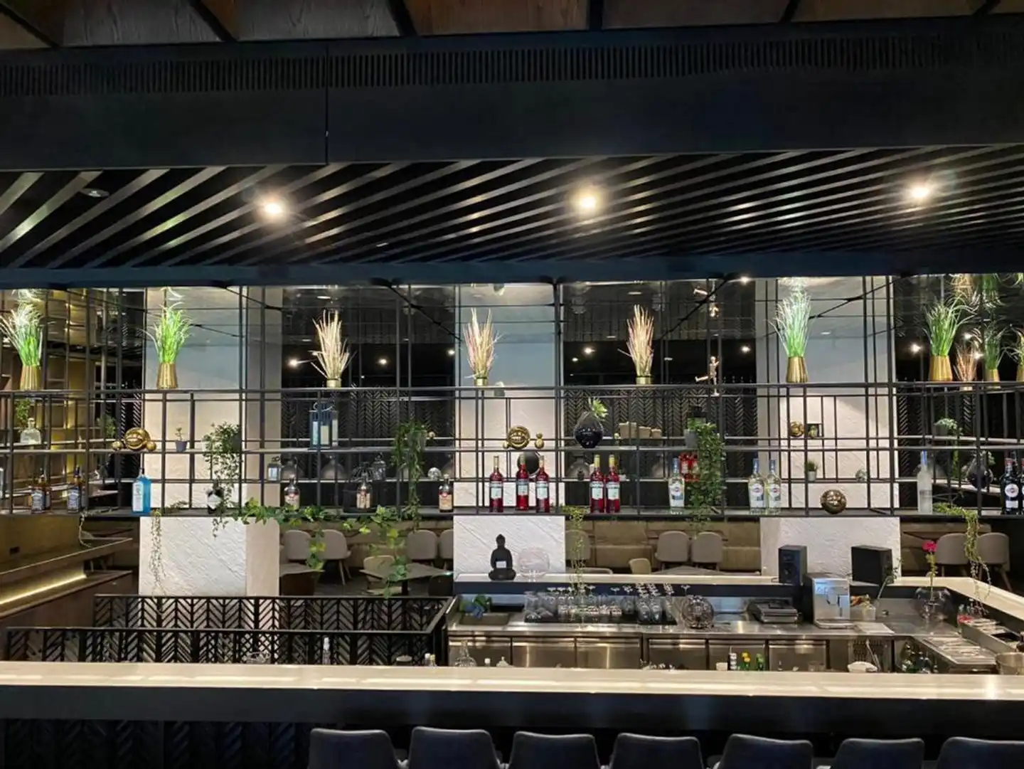 Quentin XL Potsdamer Platz Bar