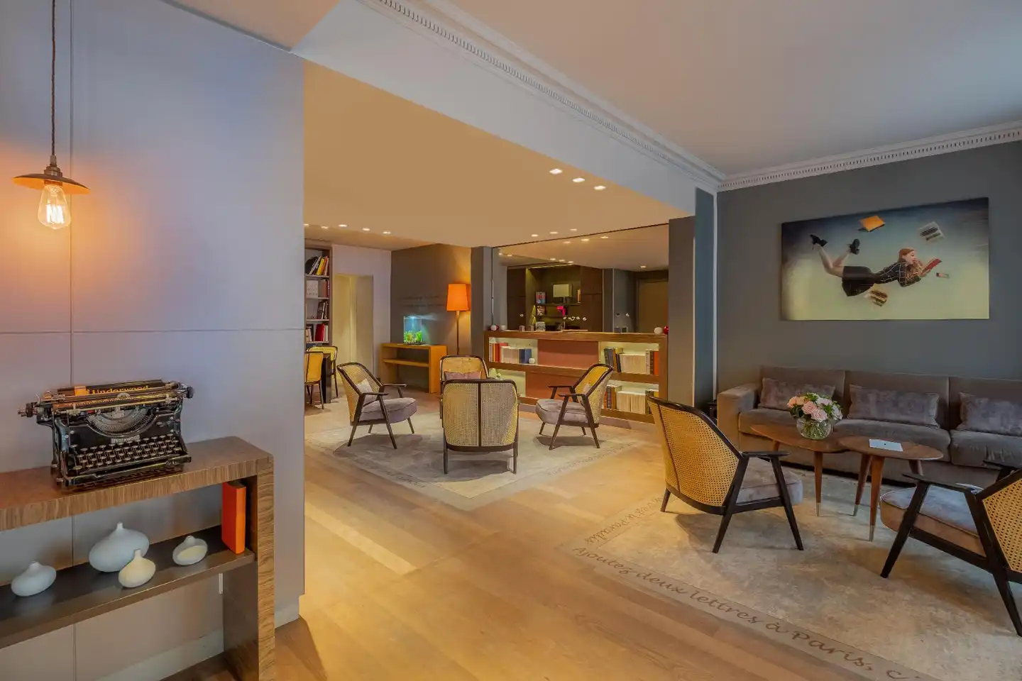 Le Tourville Lobby