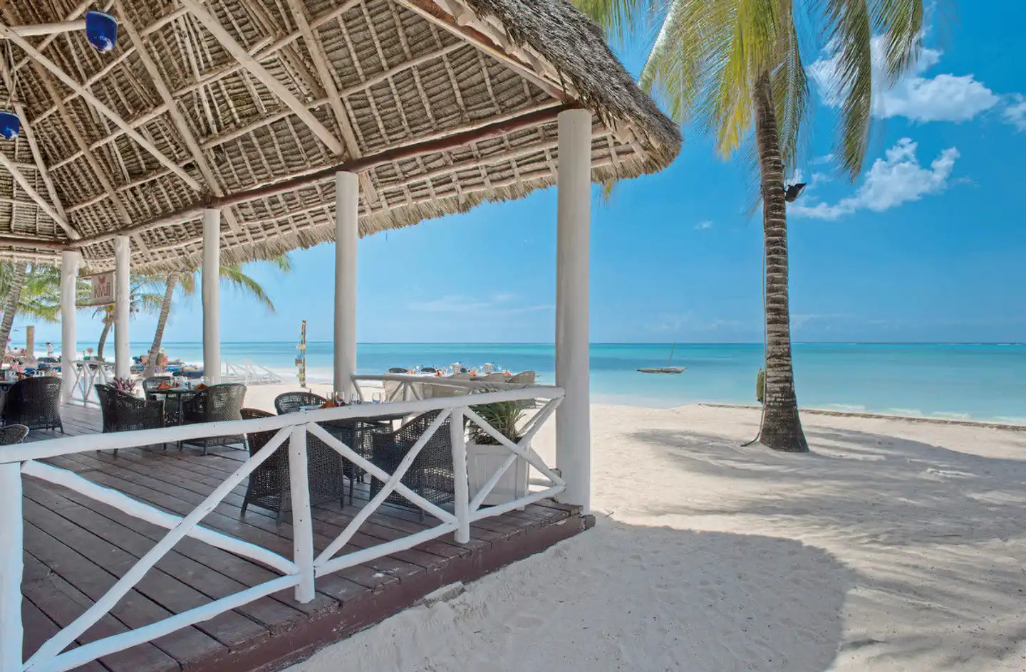 Sultan Sands Island Resort Strand