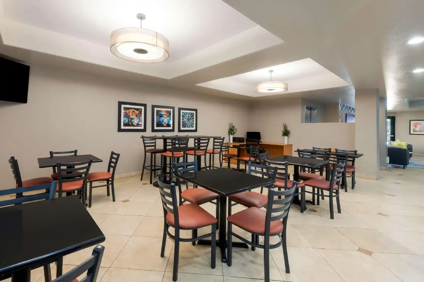 Best Western Lanai Garden Inn & Suites Bar