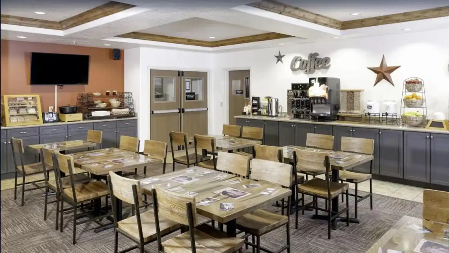 Yellowstone Park Hotel Restaurant