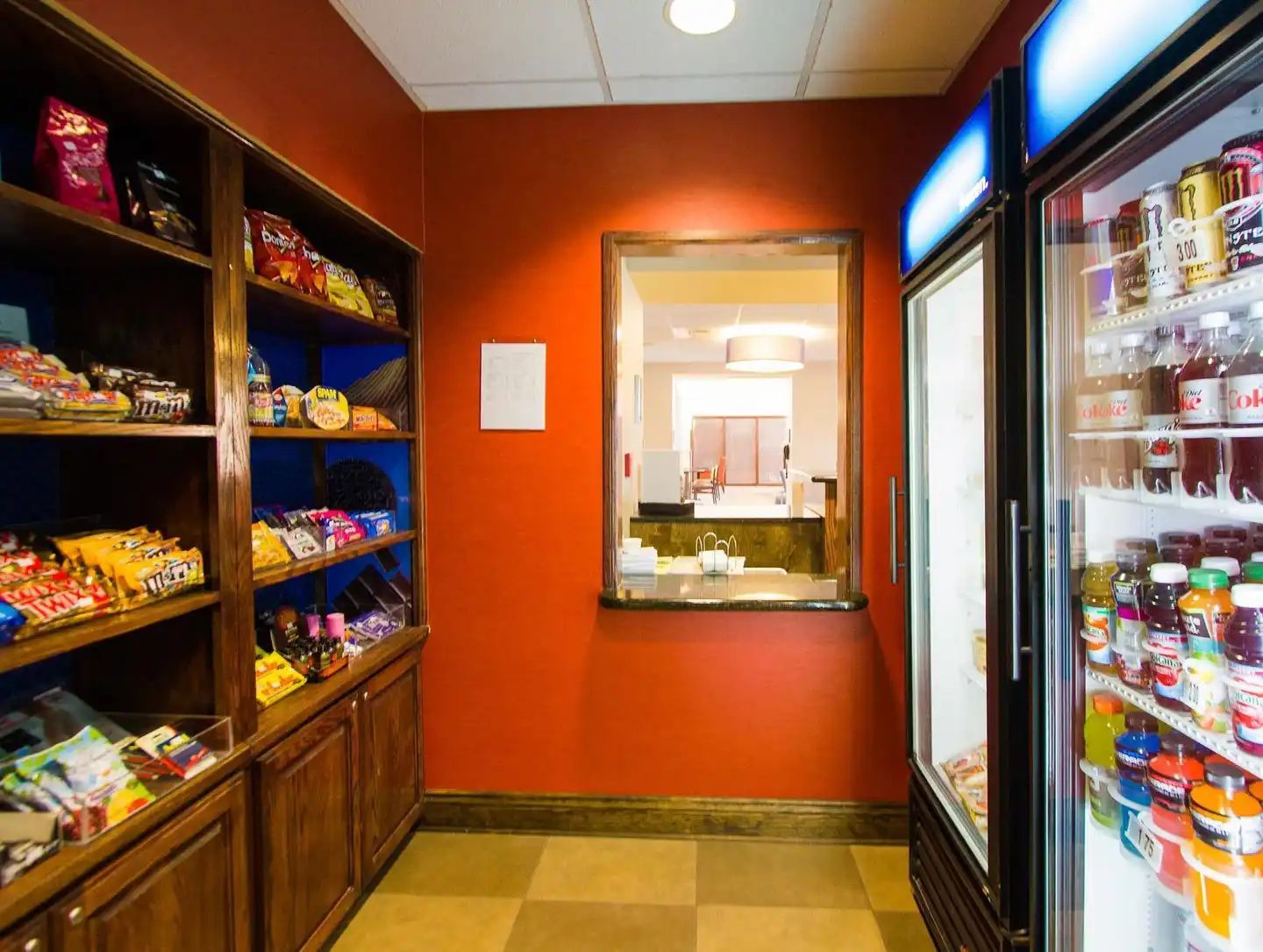 Hampton Inn & Suites Natchez Bar