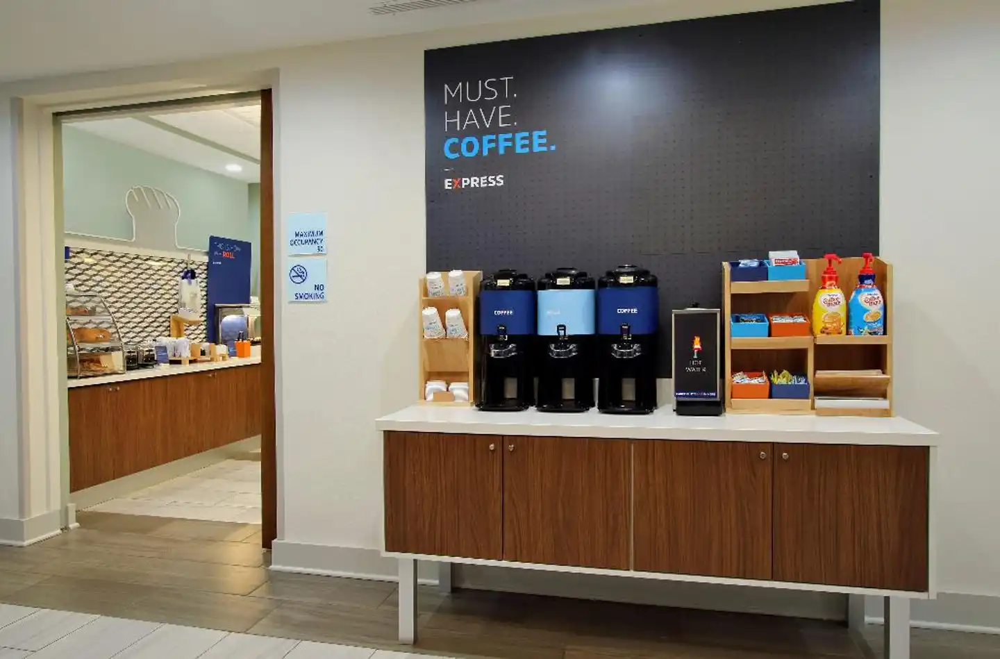 Holiday Inn Express & Suites Orlando-Ocoee East Lobby