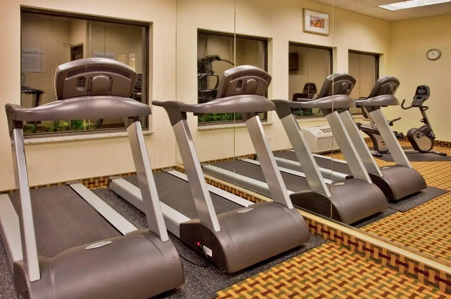Holiday Inn Express & Suites Orlando-Ocoee East Sport und Entertainment