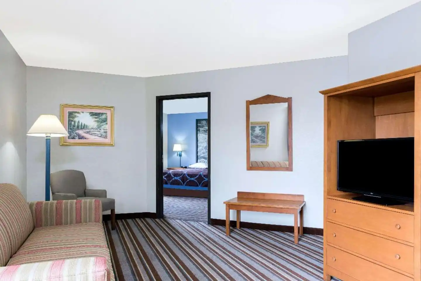 Super 8 by Wyndham Wisconsin Dells Wohnbeispiel