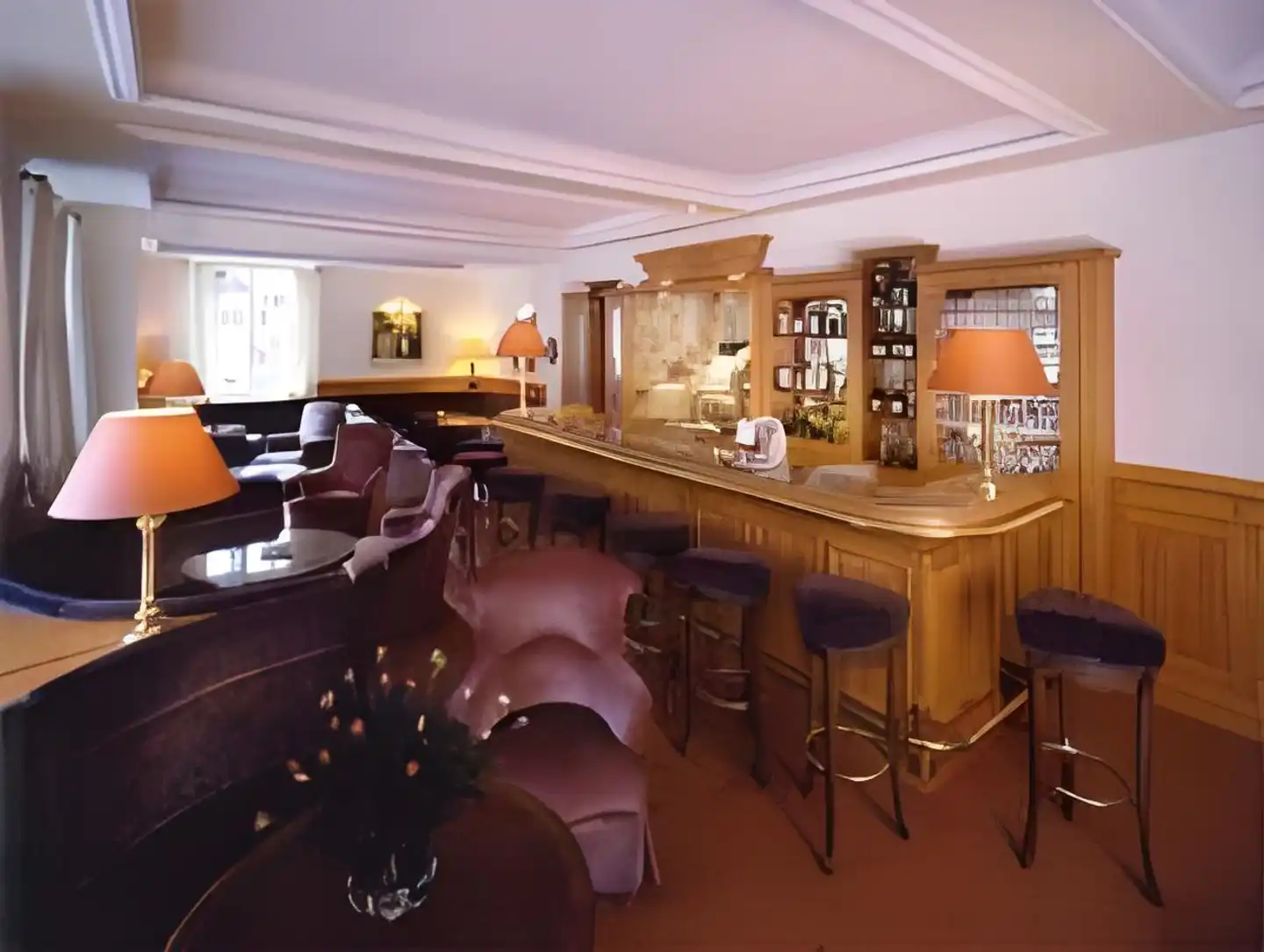 Schweizerhof Bar