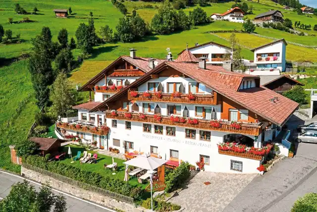 Naturhotel Miraval Aussenansicht