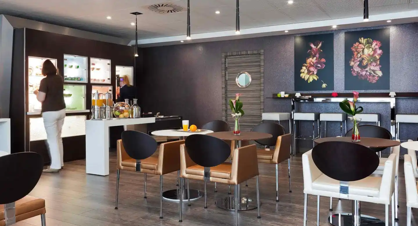 Novotel Suites Malaga Centro Bar
