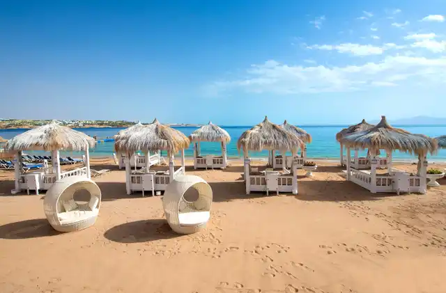 SUNRISE Arabian Beach Resort - Grand Select Strand