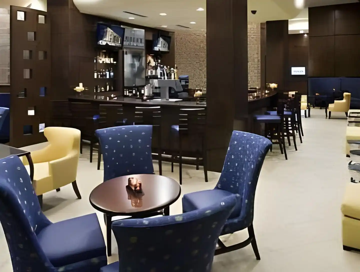 Houston Marriott Energy Corridor Bar