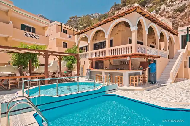 Kyra Panagia Pool