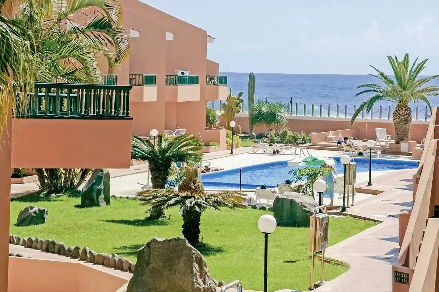 Tres Palmeras Aussenansicht