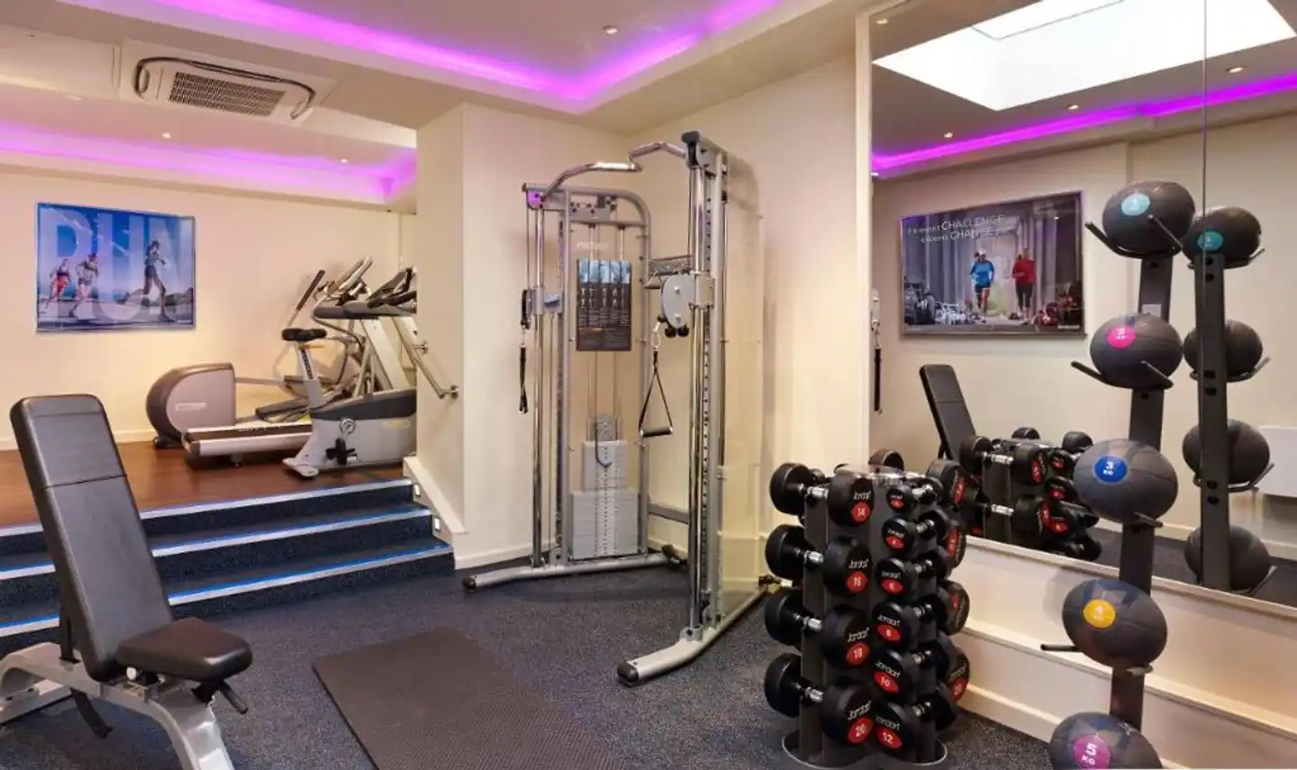Blakemore Hyde Park Sport und Entertainment