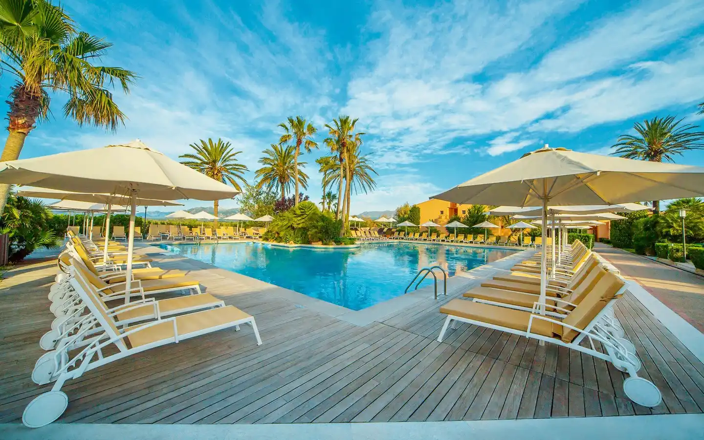 PortBlue Club Pollentia Resort & Spa POOL