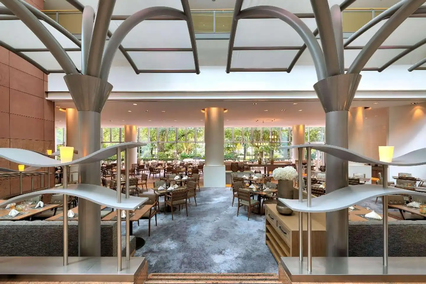 Hilton Frankfurt City Centre Lobby