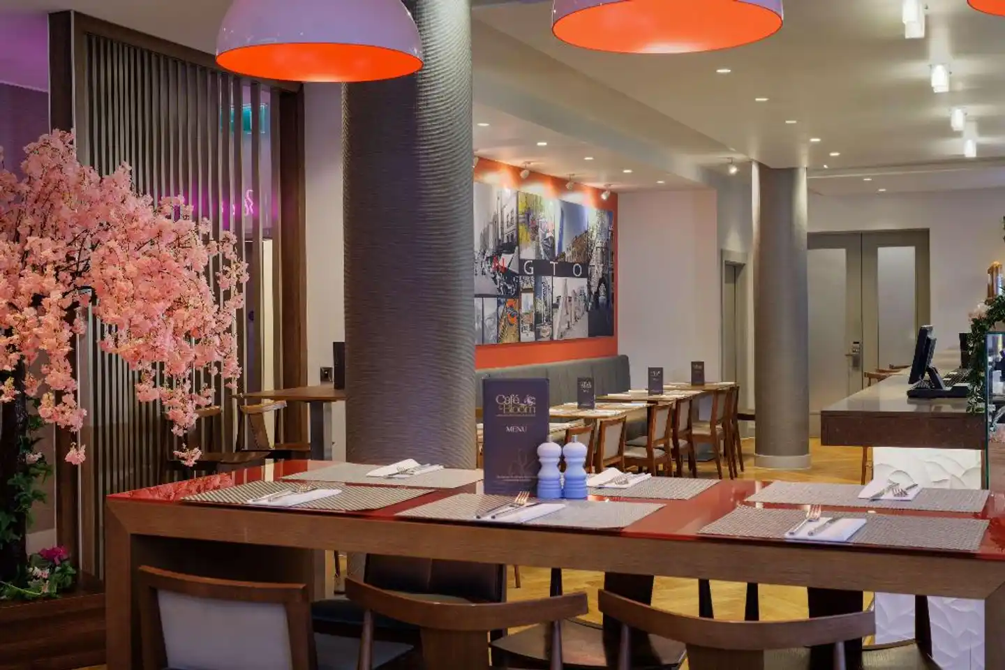 DoubleTree by Hilton London Angel Kings Cross Restaurant