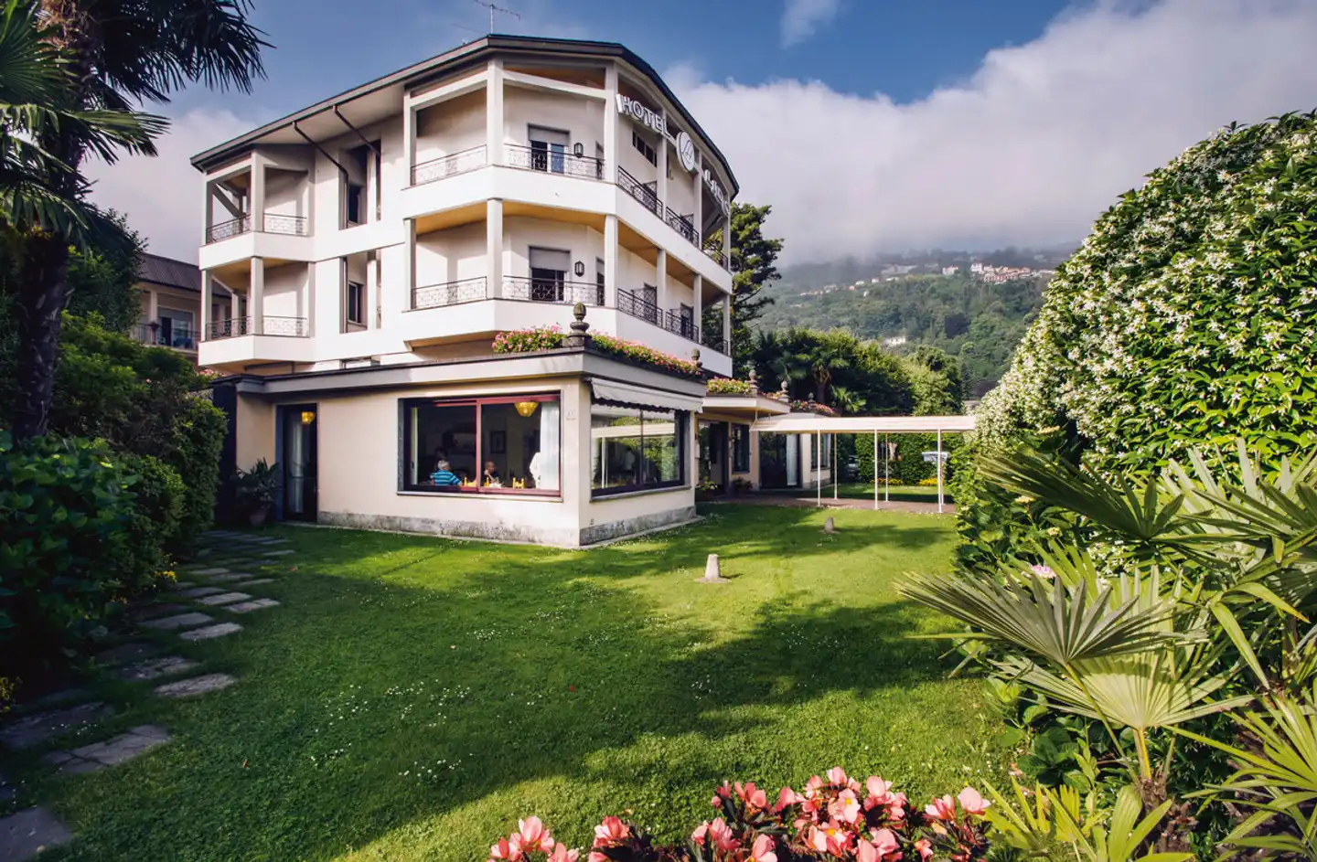 Hotel Lido La Perla Nera Aussenansicht