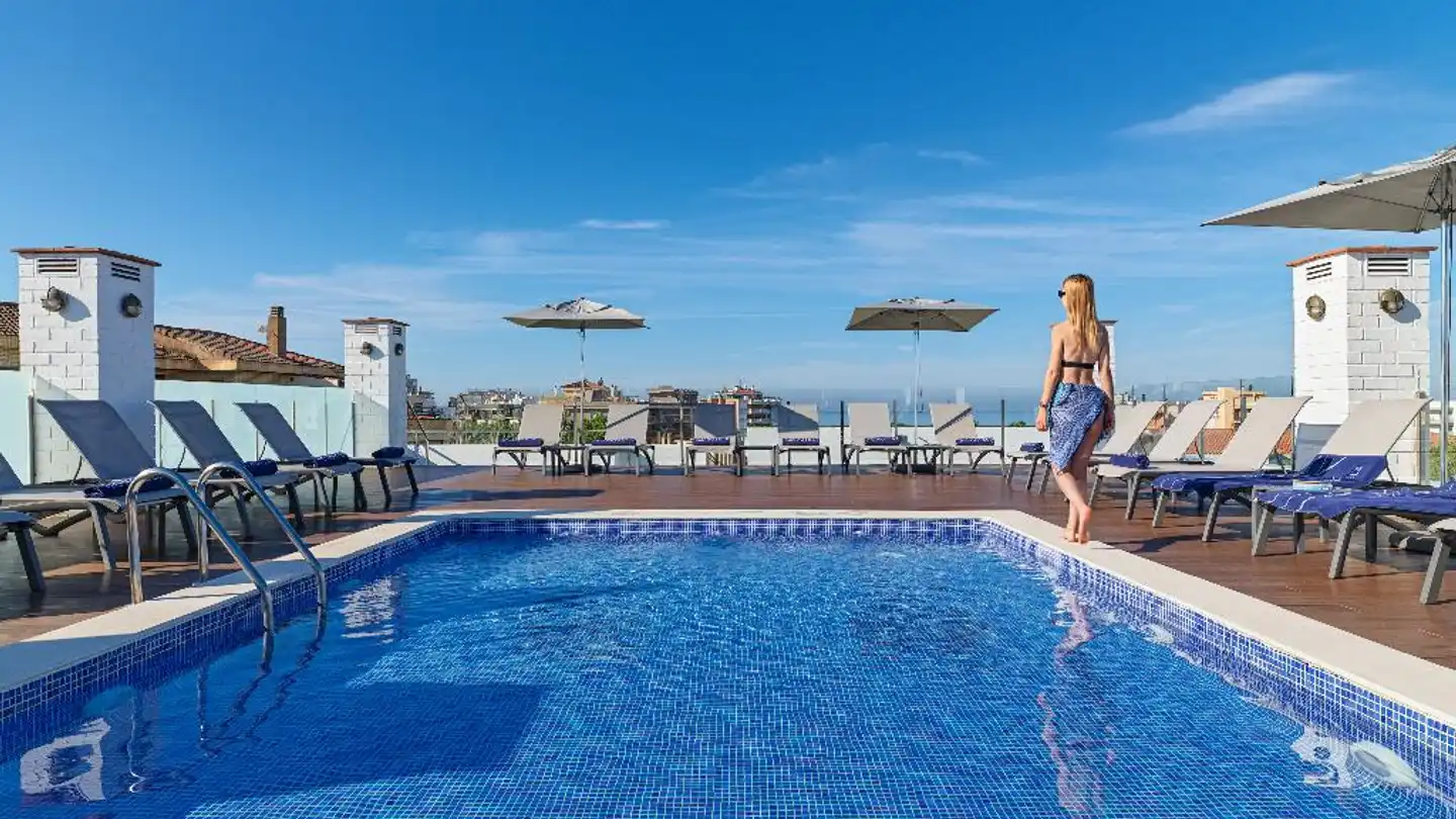 H10 Delfín Adults Only Pool