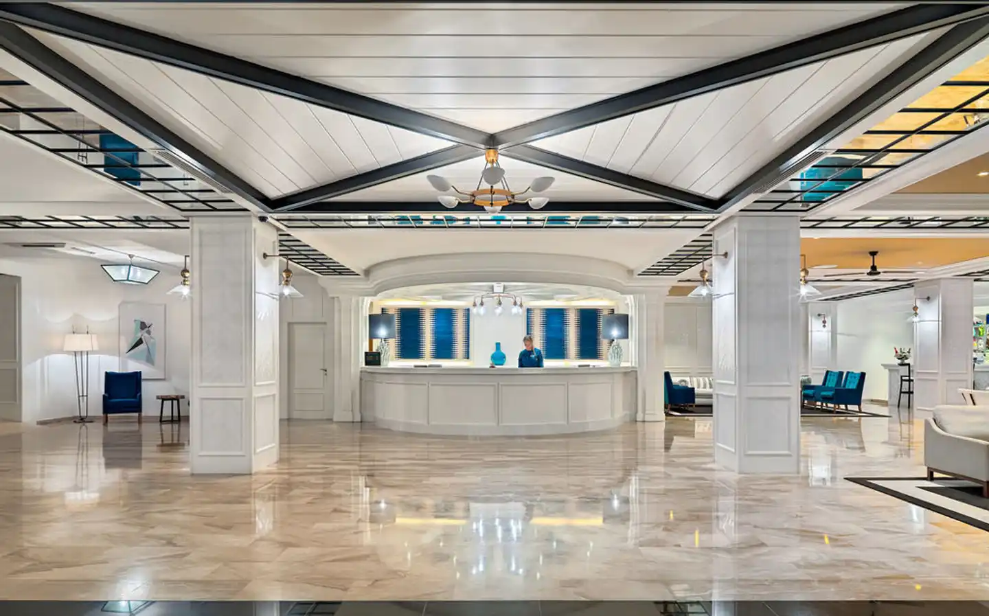 H10 Delfín Adults Only Lobby