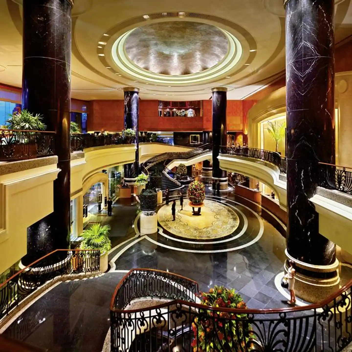 Grand Hyatt Hong Kong Lobby