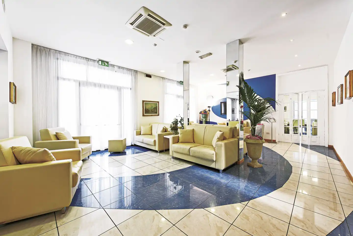 Giulietta Lobby