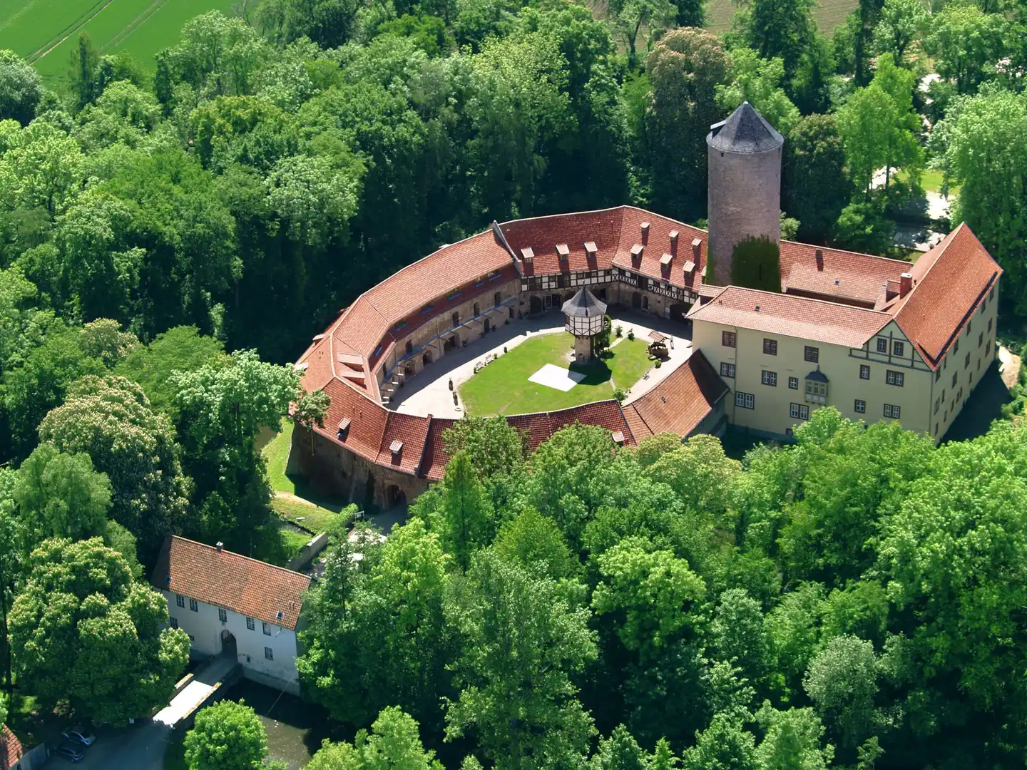Hotel & Spa Wasserschloss Westerburg Garten