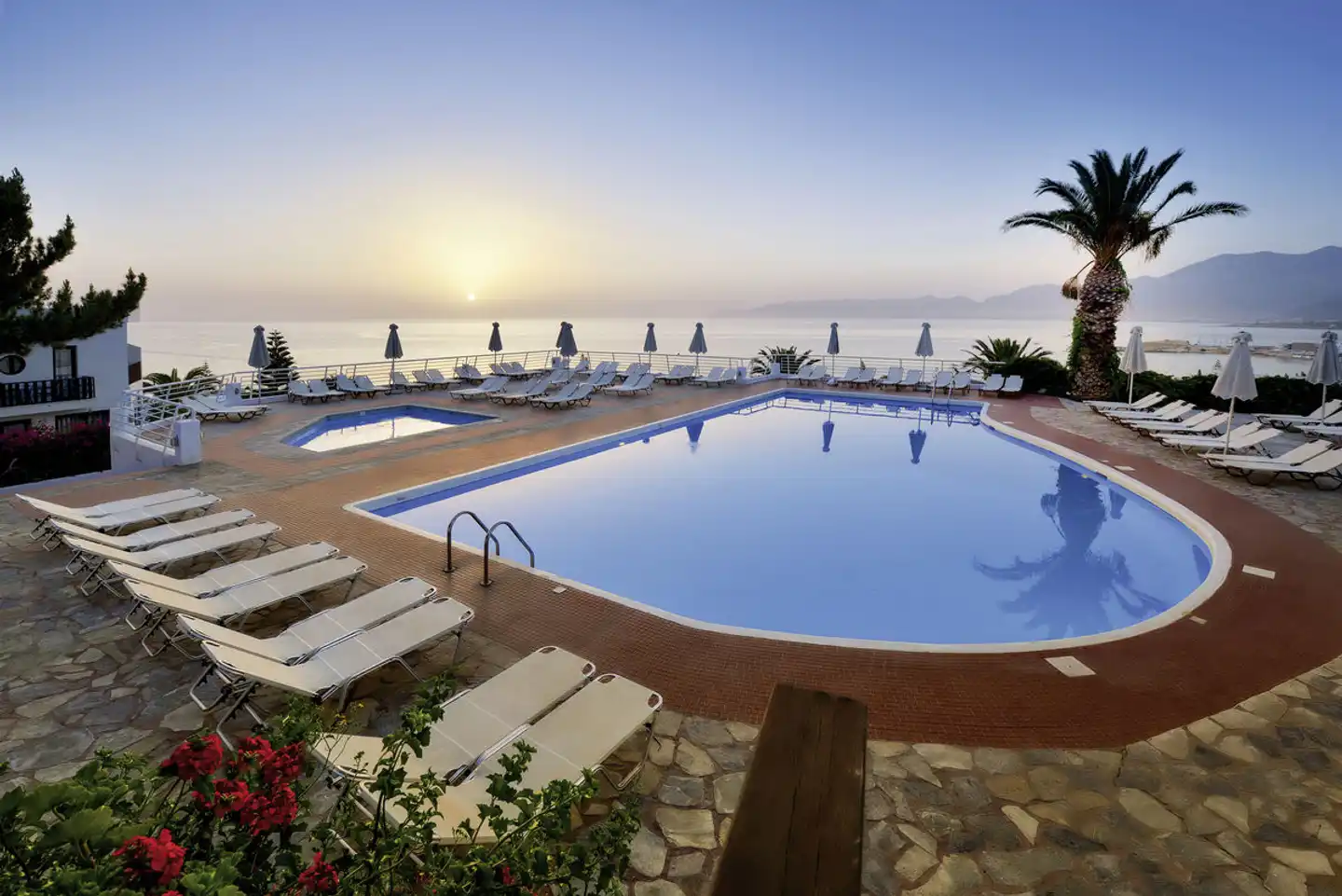 Hersonissos Village Pool