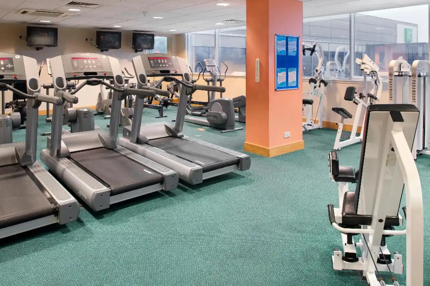 Holiday Inn Edinburgh Sport und Entertainment