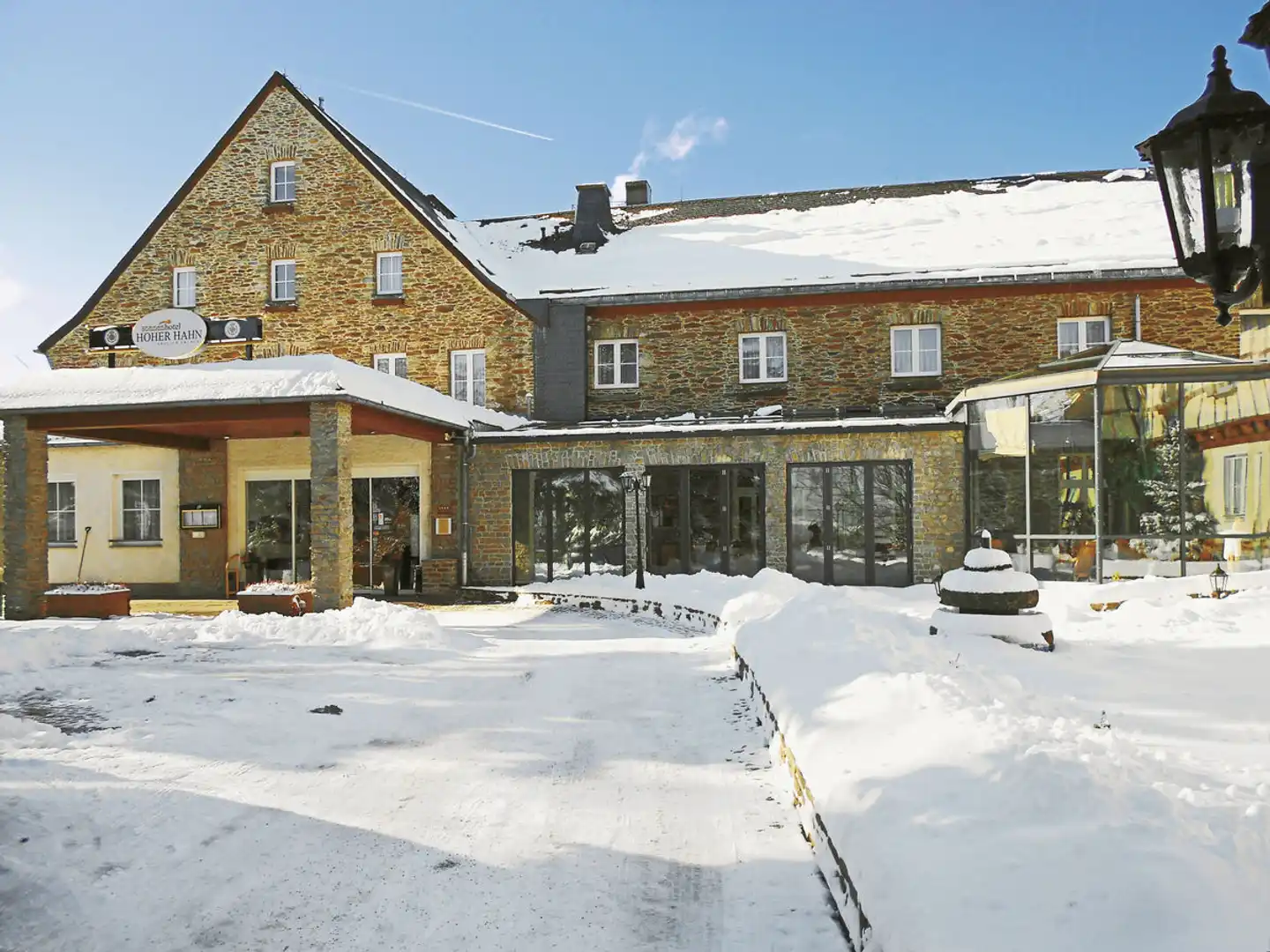 Sonnenhotel Hoher Hahn Aussenansicht