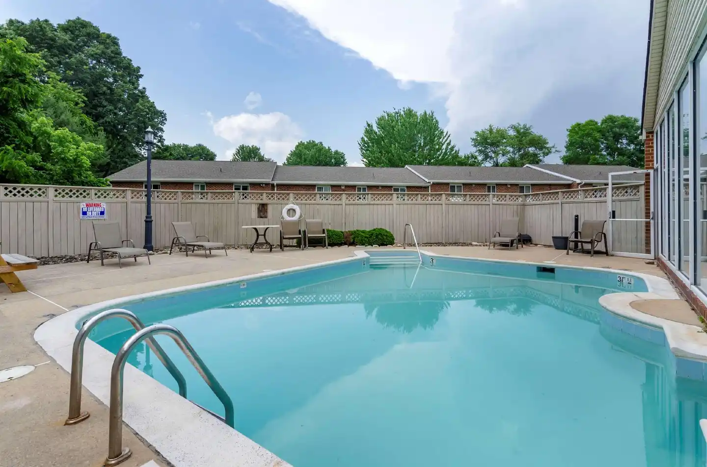 Best Western Plus at Hunt Ridge Pool