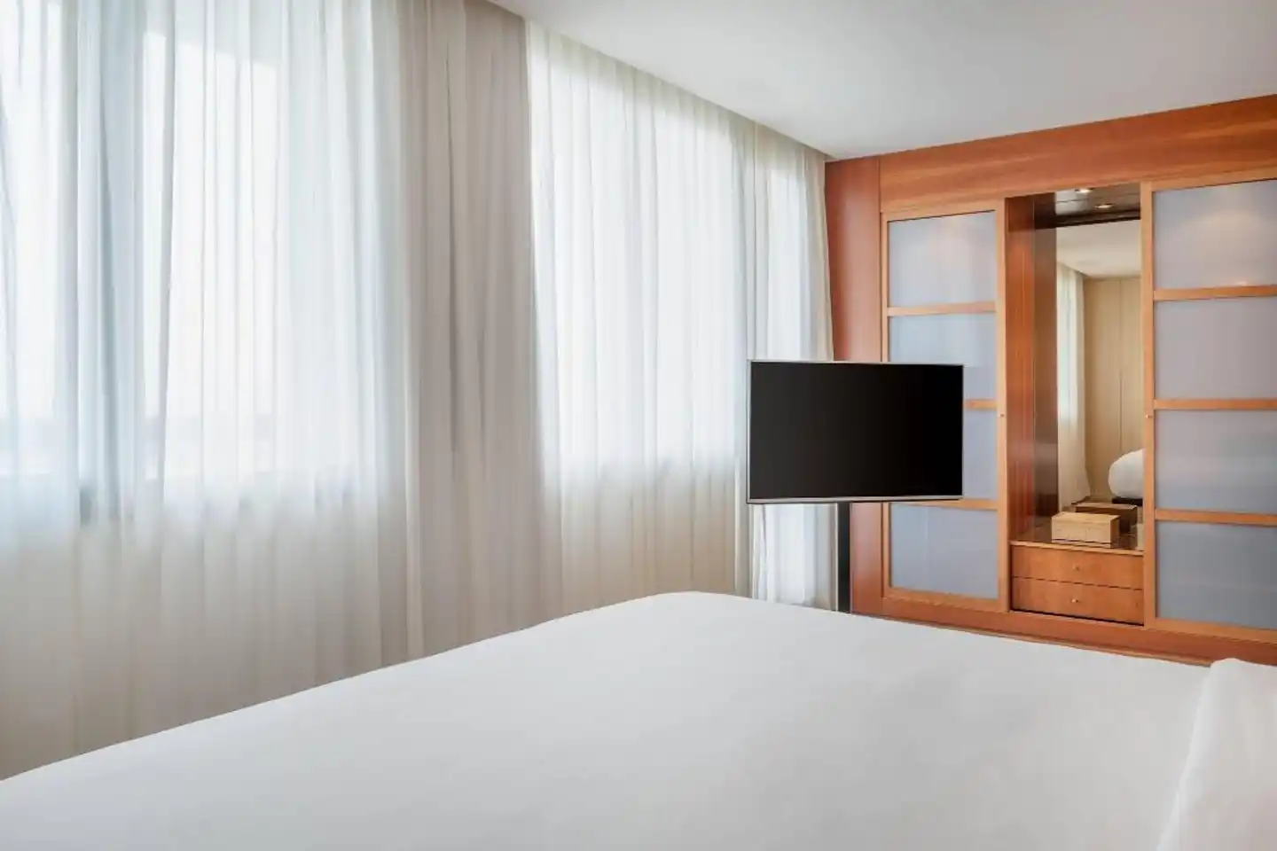 AC Hotel by Marriott Málaga Palacio Wohnbeispiel