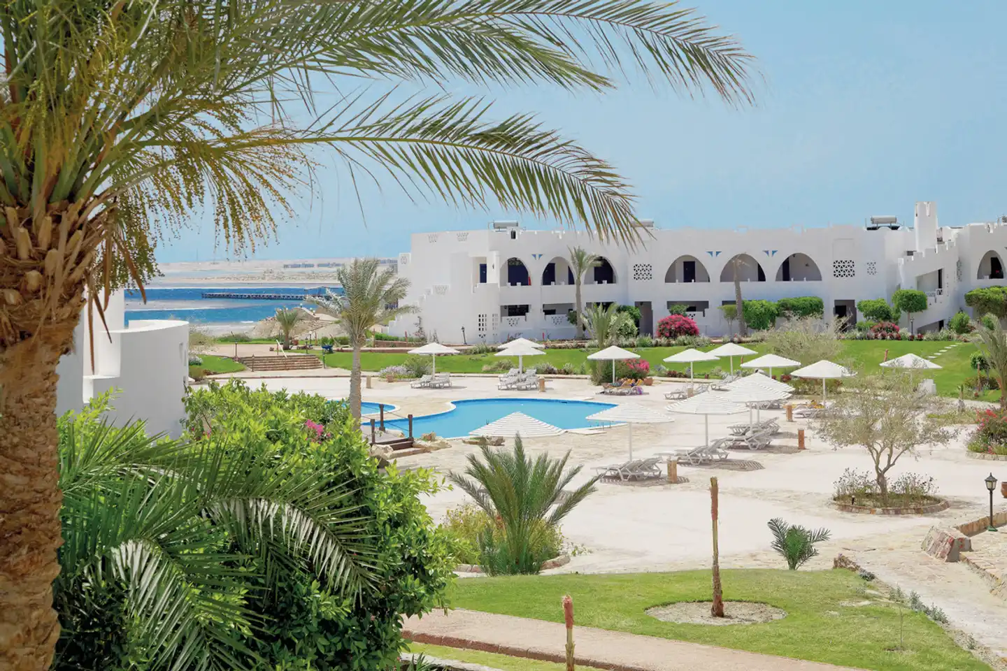 Three Corners Equinox Beach Resort Aussenansicht