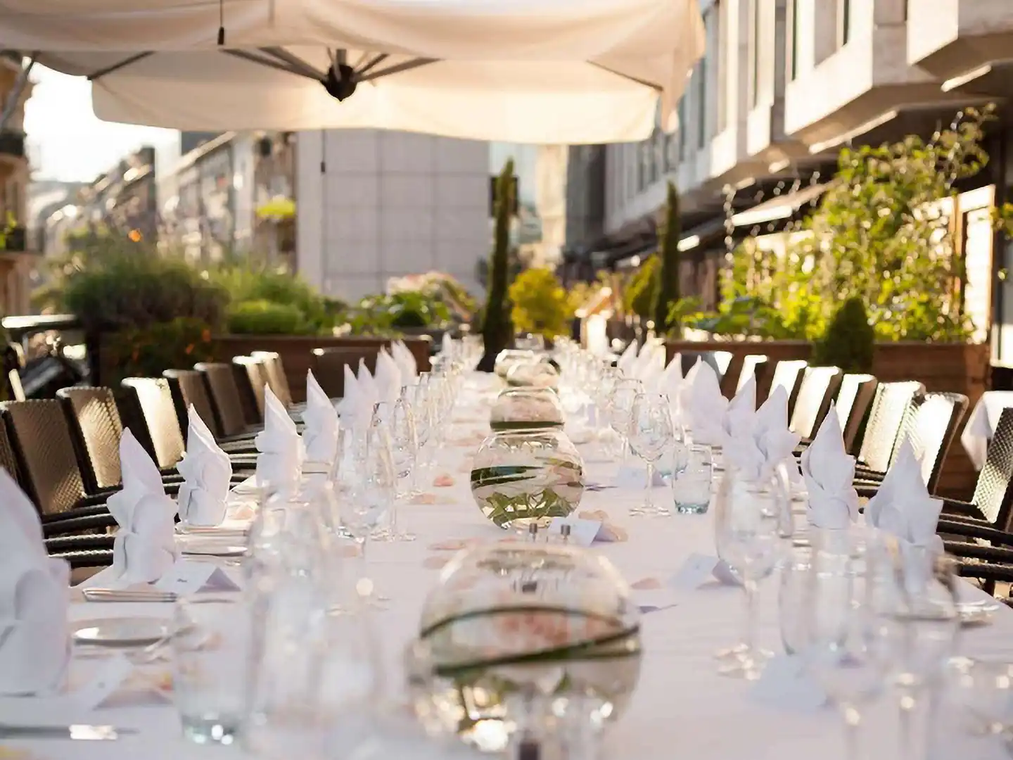 Fairmont Grand Hotel Geneva Restaurant