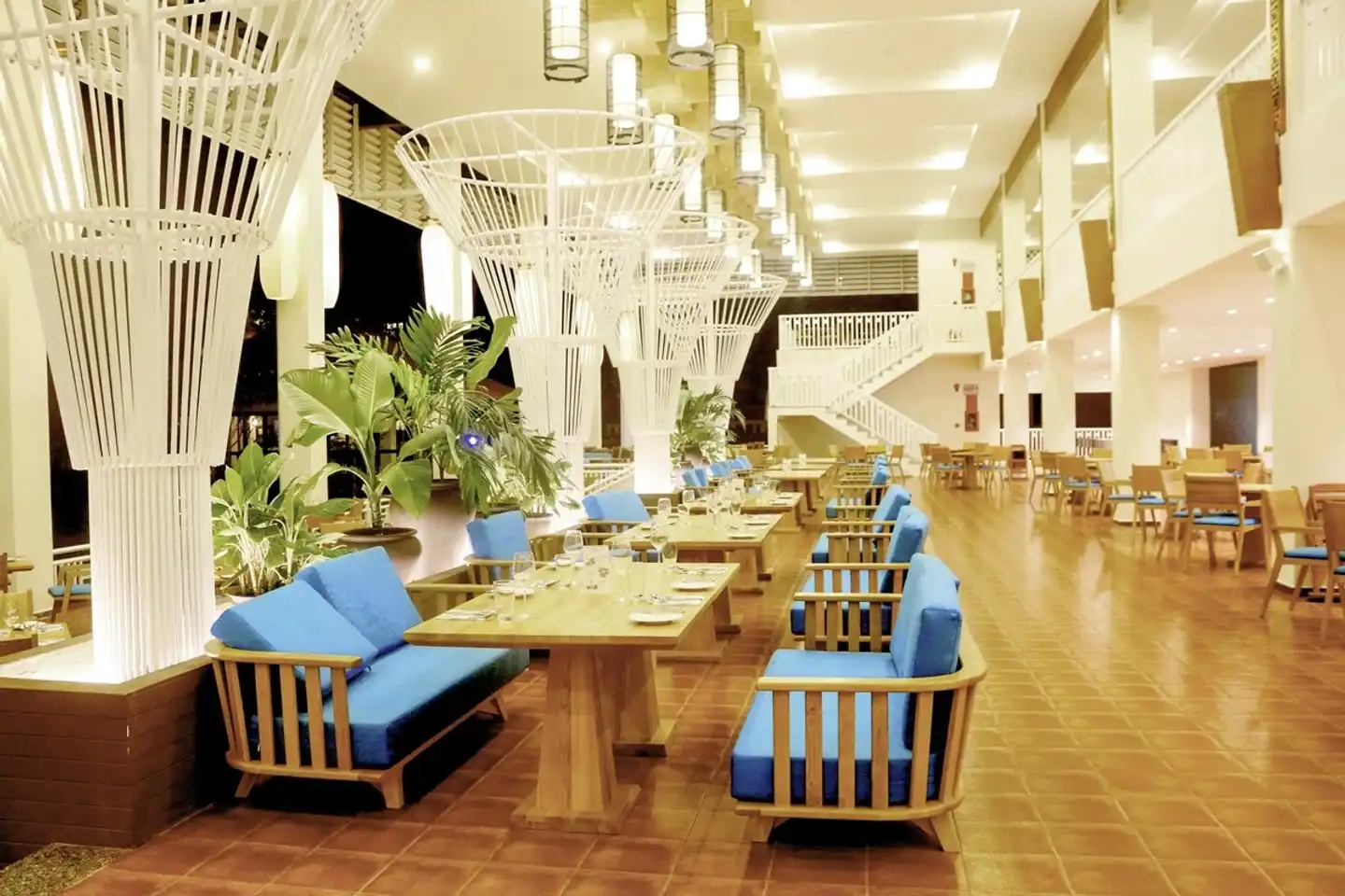 Sandy Beach Non Nuoc Resort Lobby