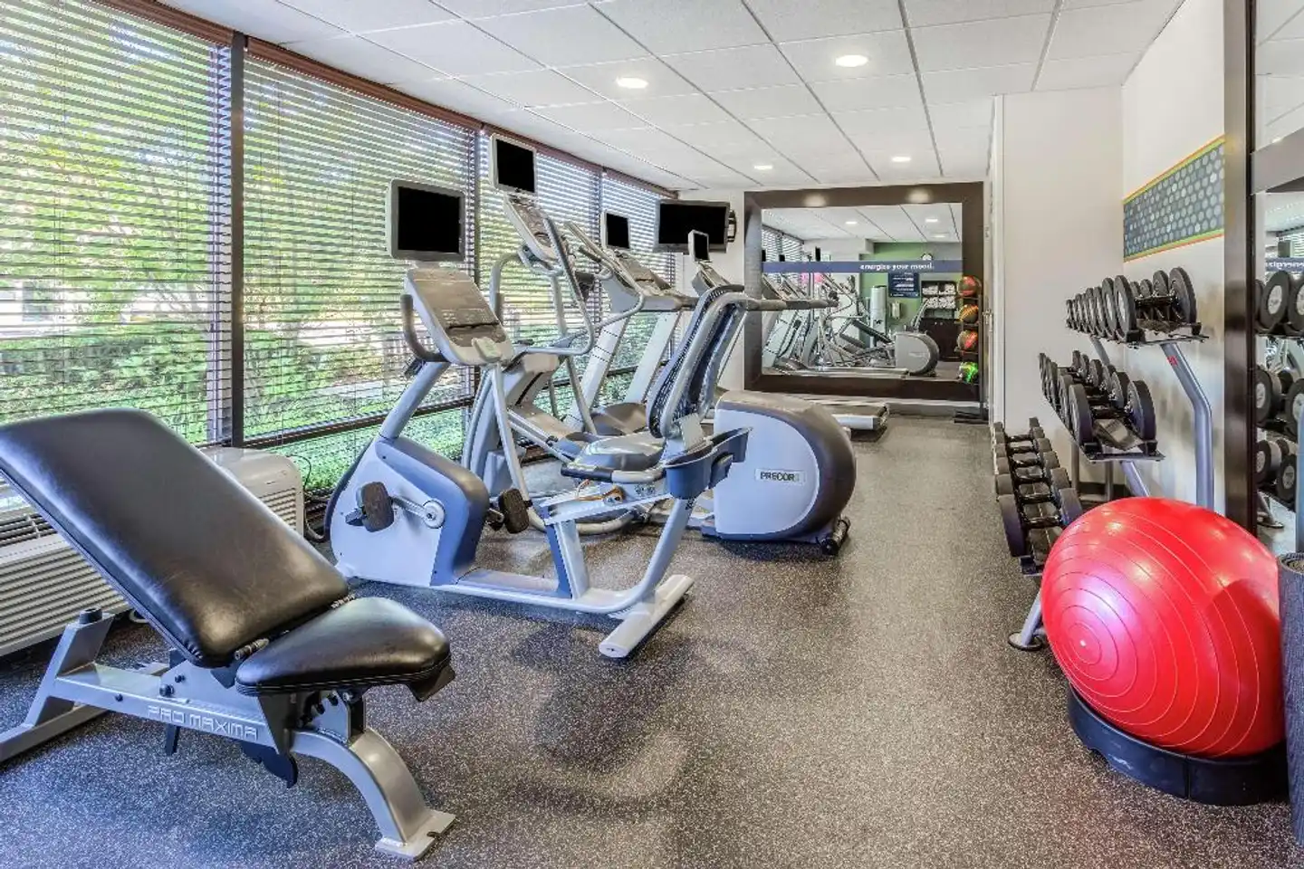 Hampton Inn Harrisburg-East (Hershey Area) Sport und Entertainment
