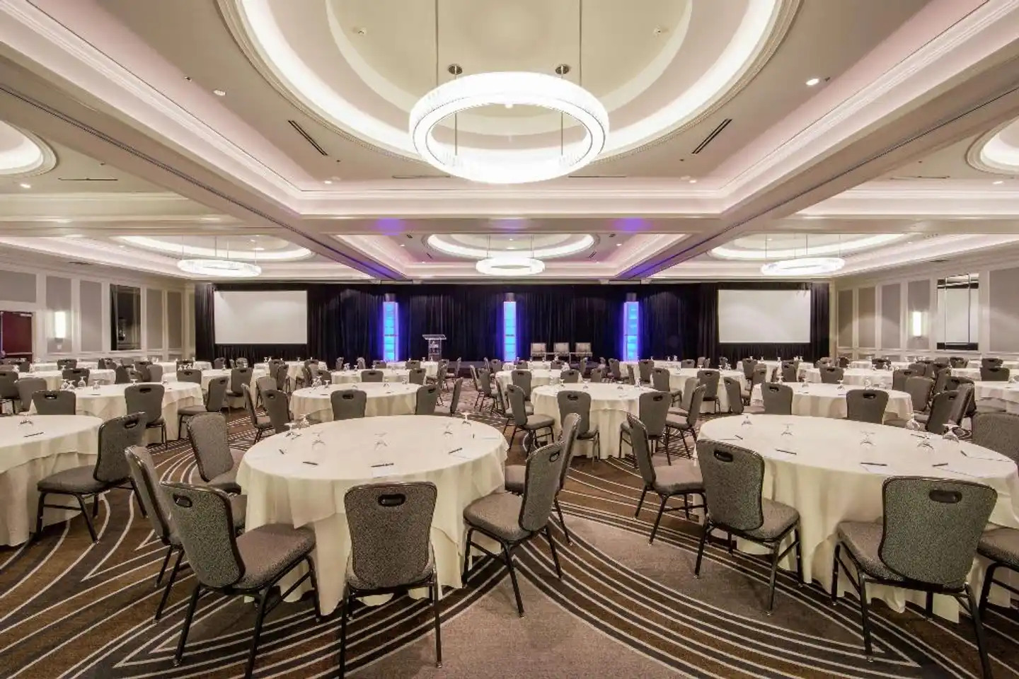 Hilton Nashville Downtown Restaurant