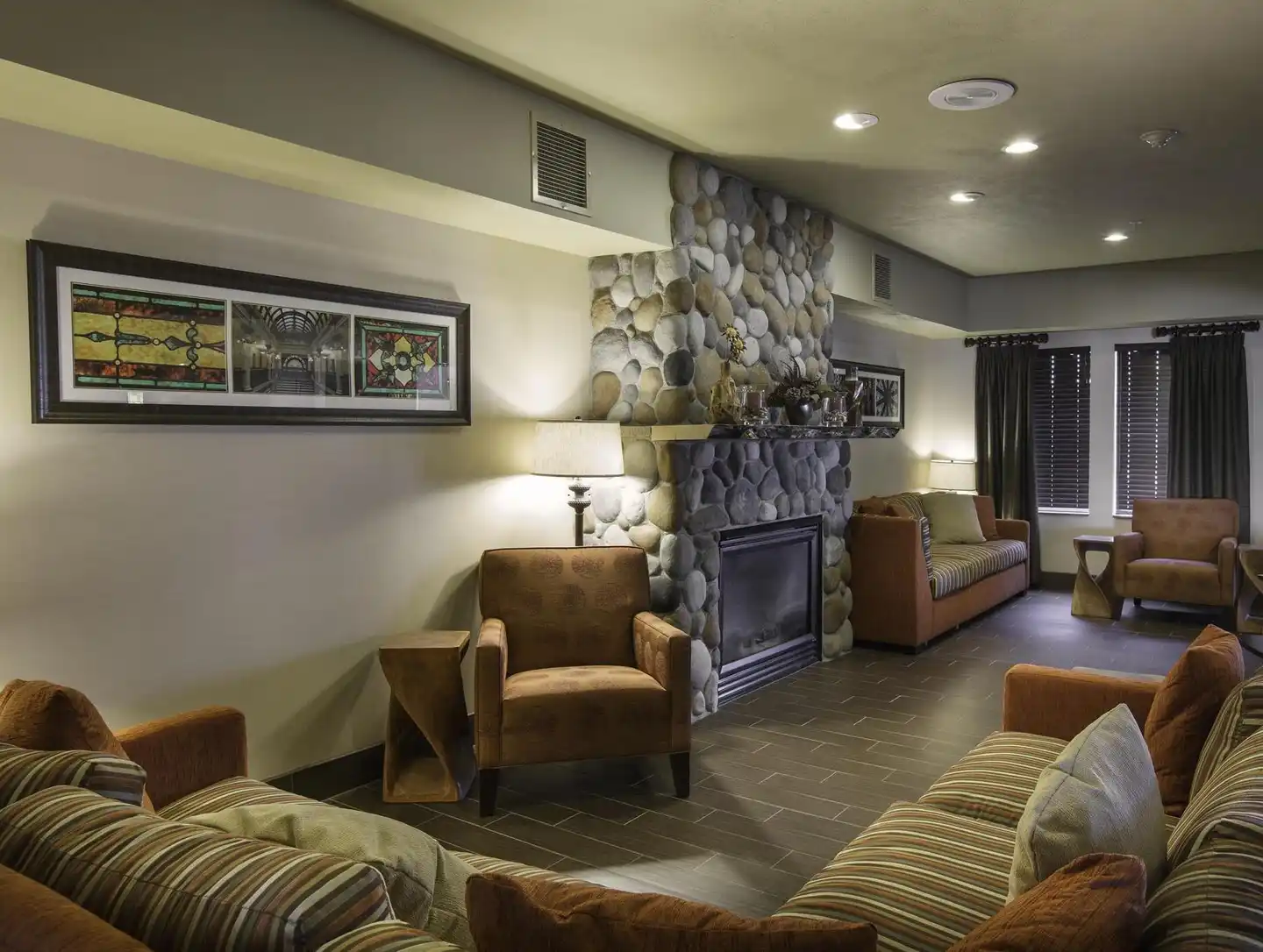 Hampton Inn Helena Lobby